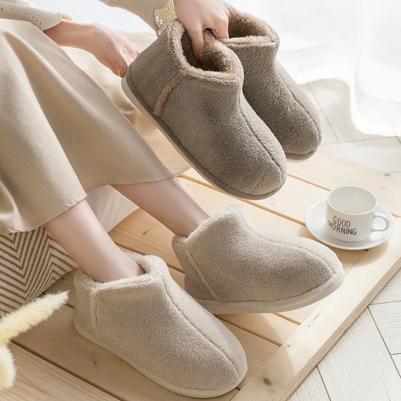 Female best sale house shoes