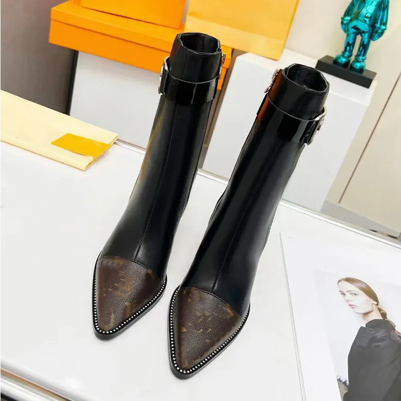 Designer ankle boots Martin Boots Textured Horn buckle Zipper Design Brand elements Design comfortable slim women`s boots high quality