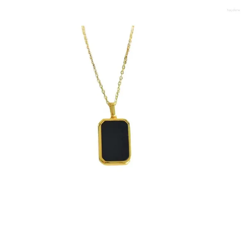 Łańcuchy Ruiyi Real 18K Gold wisiant Naszyjnik Naturalny agat Kamienna projekt Pure Au750 dla kobiet Prezent biżuterii