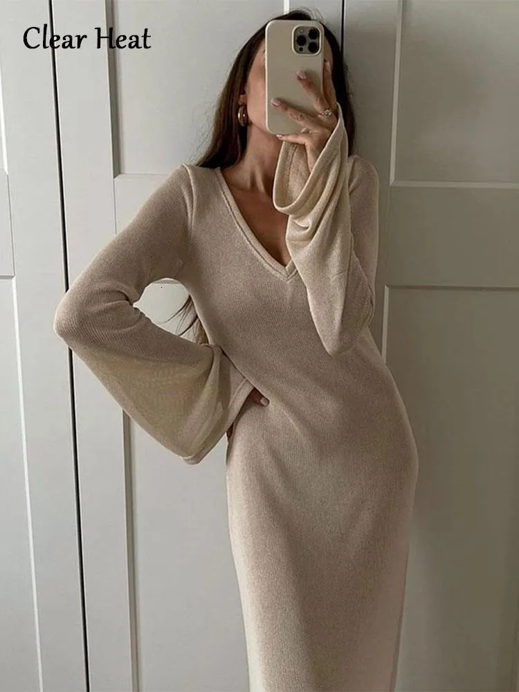 Basic Casual Dresses Elegant V Neck Knitted Maxi Dres Autumn Fashion Flare Long Sleeve Slim White Lady Holiday Party Outfits 2023 230826