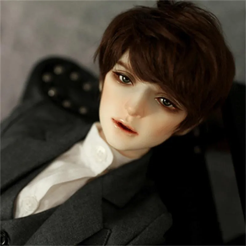 Dolls 65cm 13 BJD SD Male Doll Doll For Girl Arrival Handpainted Makeup DM Doll مع راتنج الملابس 230826