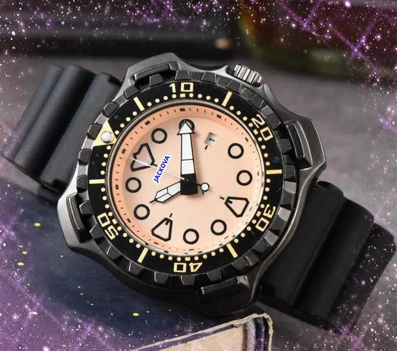 Arrow Design Men s Stopwatch Quartz Watch Lumious Rubber and Steel Band