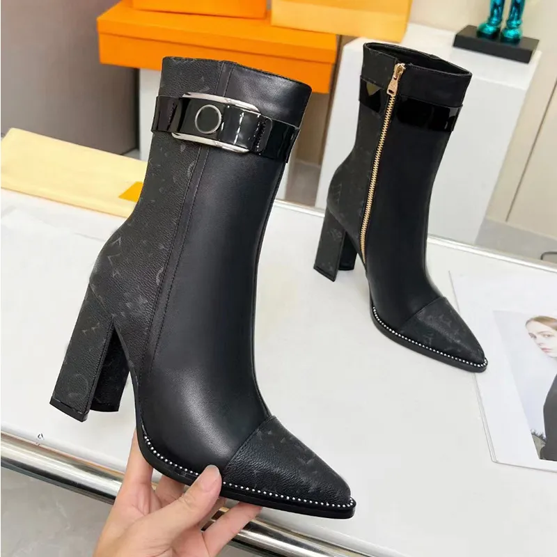 Designer ankle boots Martin Boots Textured Horn buckle Zipper Design Brand elements Design comfortable slim women`s boots high quality