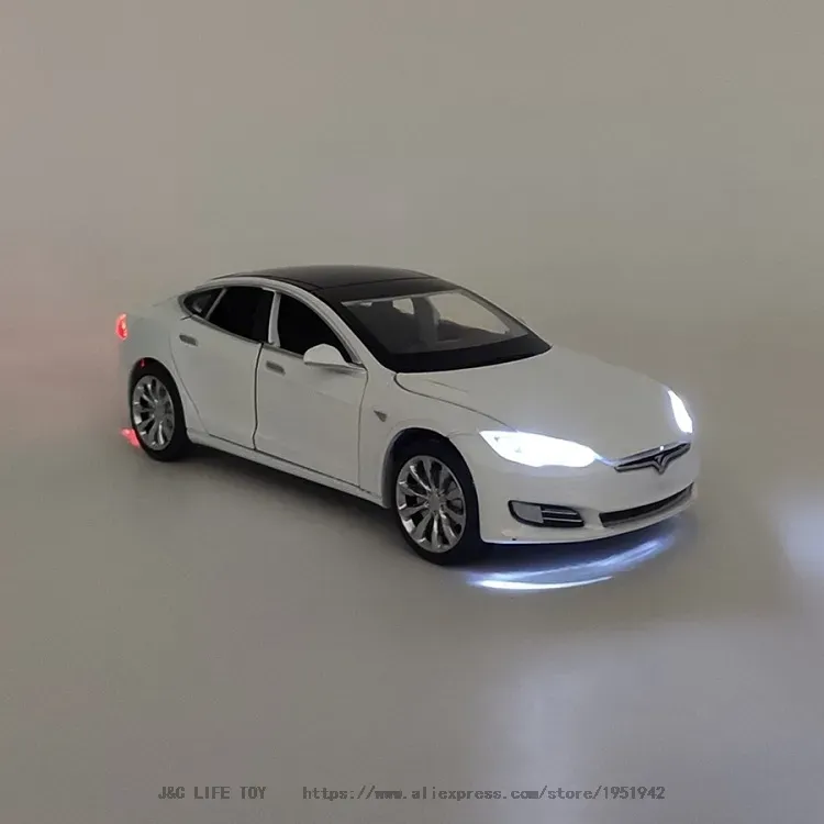 Nouveau Modèle De Voiture En Alliage Tesla Modèle S 1:32, Véhicules Jouets  Moulés Sous Pression, Voitures Jouets, Livraison Gratuite, Jouets Pour  Enfants, Cadeaux Pour Garçons, Toy2023 Du 22,78 €