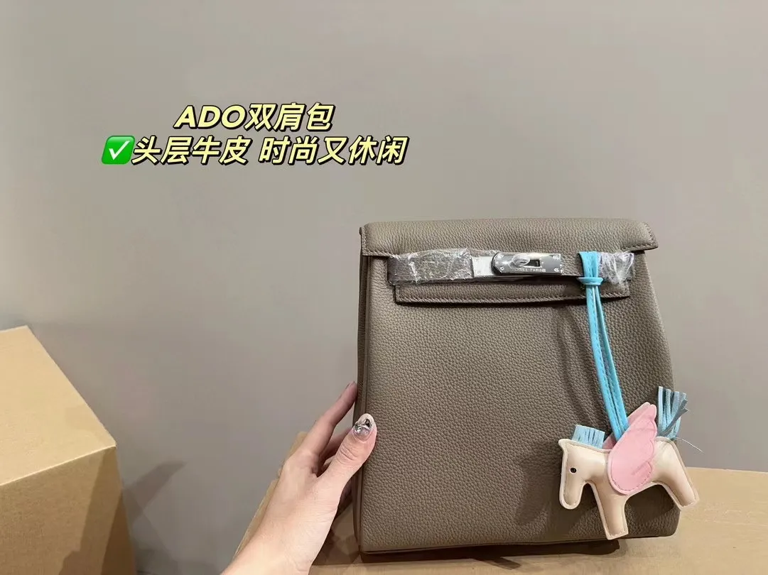 2023 nouvelle couche supérieure en peau de vache ADO sac à bandoulière designer bento sac mode femme multifonctionnel classique mini sac sac à poussière mode loisirs sac de voyage shopping