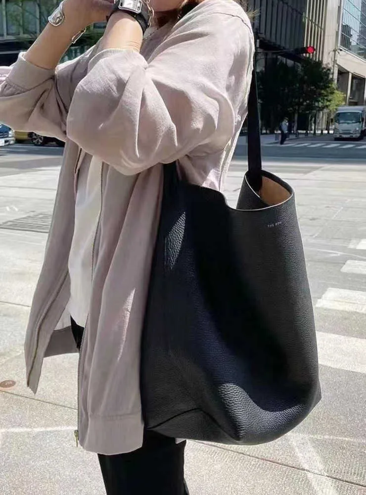 Designer Bag the row bucket bag Small big and versatile new tote handbag large capacity Hot sale single shoulder portable real leather handbag