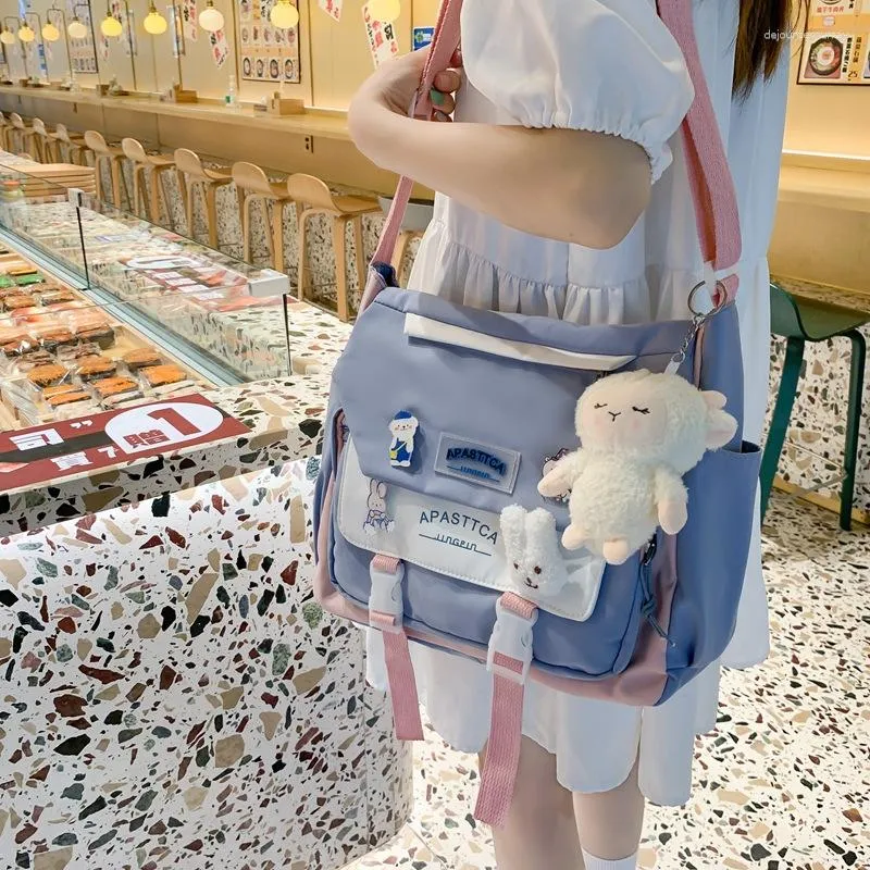 Sacs de soirée Sac de messager Sacs à main japonais École Single Épaule Fille Étudiante Femme Rétro Grande Capacité Postman IB079