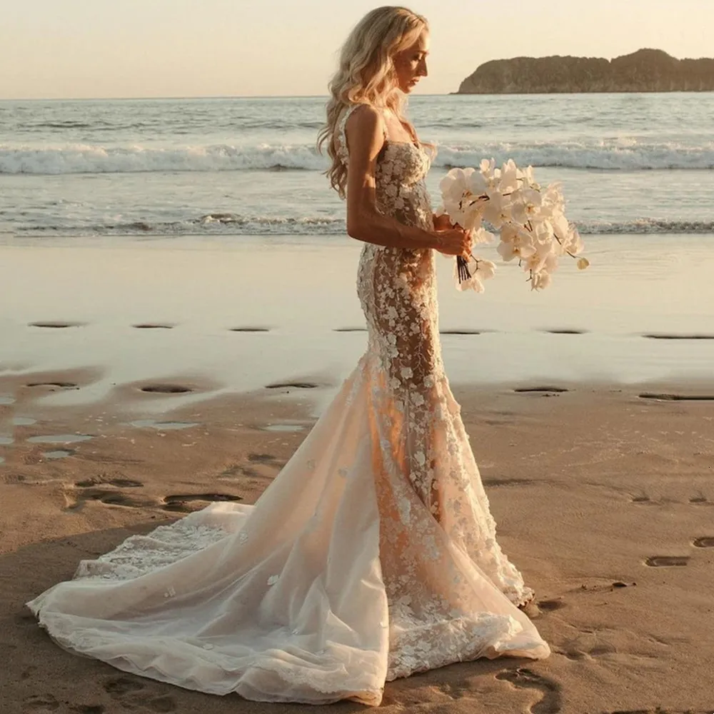 Robes sexy urbaines YunShang sirene de mariage avec des appliques de dentelle 3D dos nu plage sans manches Robe de mariee fermeture eclair train Robe