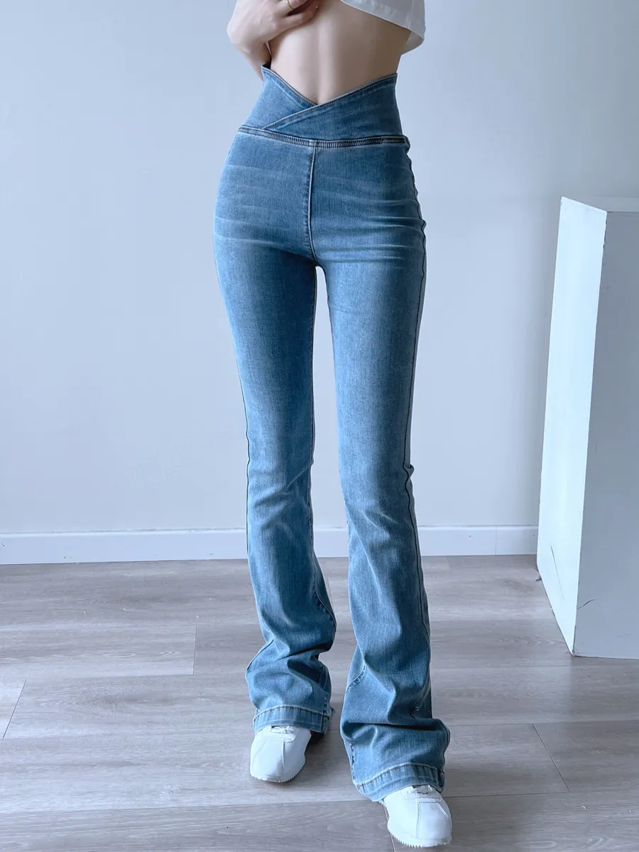 Kvinnors jeans full elastik ingen blixtlås med hög midja höft denim blossade byxor retro amerikansk kvinna 230826