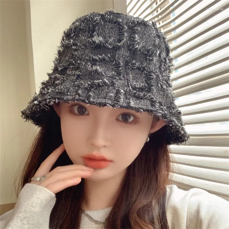 Berretti Versione coreana della primavera e dell'autunno Moda femminile Ins Bordo ruvido Cappello da pescatore Outdoor Casual Hip Hop Panama Bob Hats