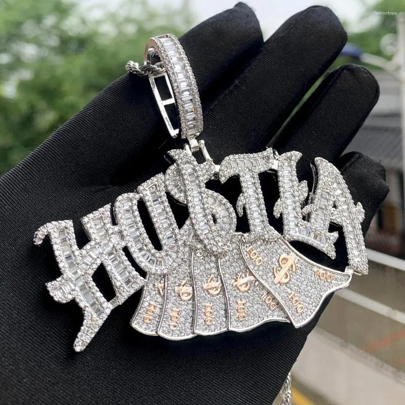 Kedjor Två ton Hustla Pendant Iced Out Necklace For Men Prong Seting Bling 5A Cubic Zirconia Copper Hip Hop Smycken