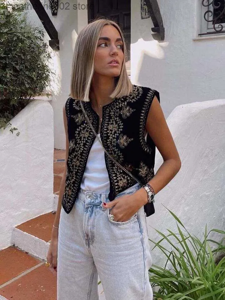 Sequin Velvet Tank Top: Embroidered Elegance for Womens Fashion