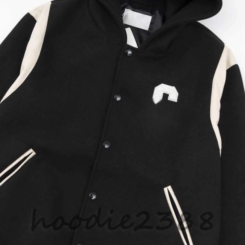 CEL Black and white matching baseball uniform hooded baseball jacket, hooded Coat, C decal, men and women, Casual Athletic coat, size: XS-L md117106