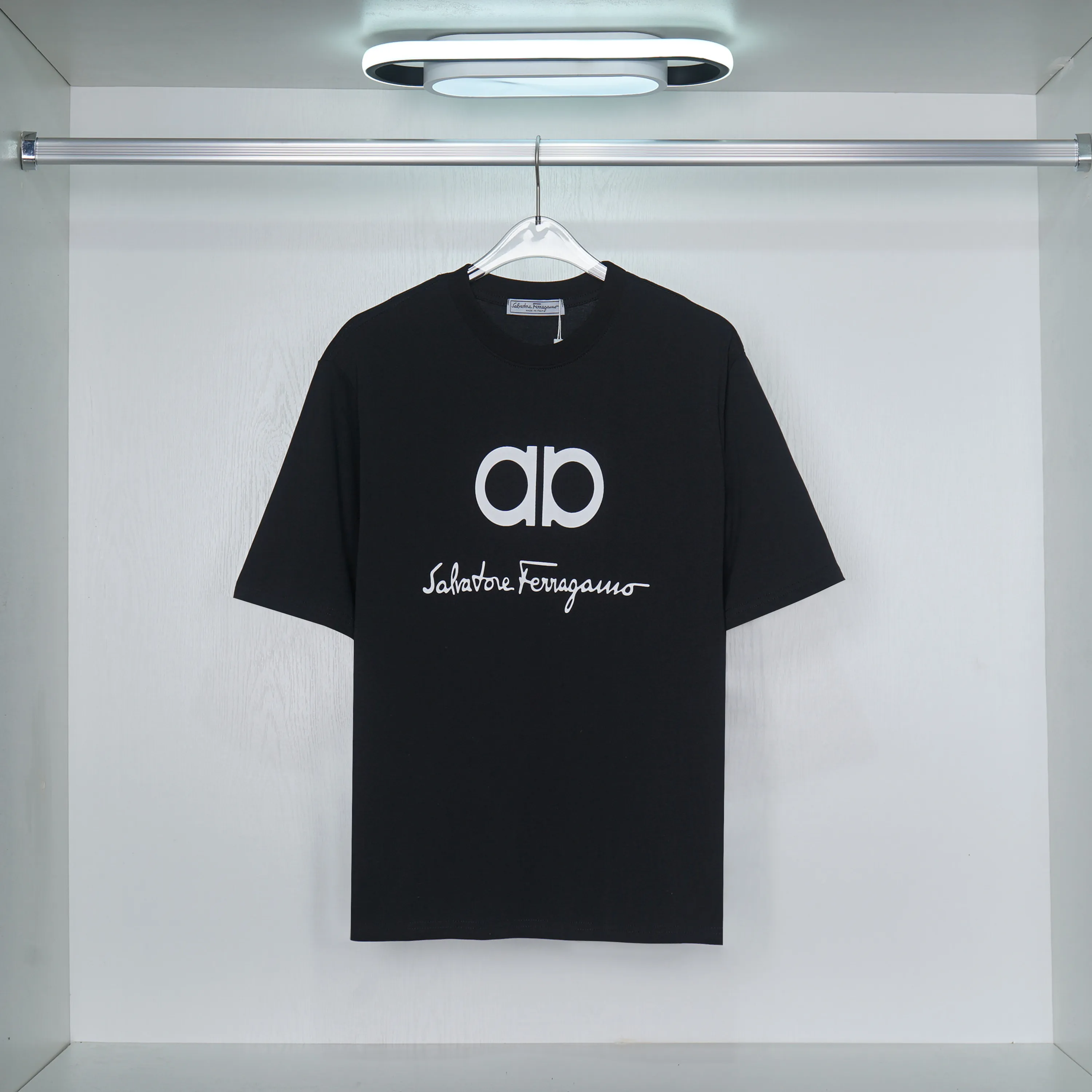 Tシャツ・カットソー Ferragamo Cotton Top With Shaped Neckline black DHgate.com:Oversized Mens T-Shirt, 100% Cotton, Short Sleeve
