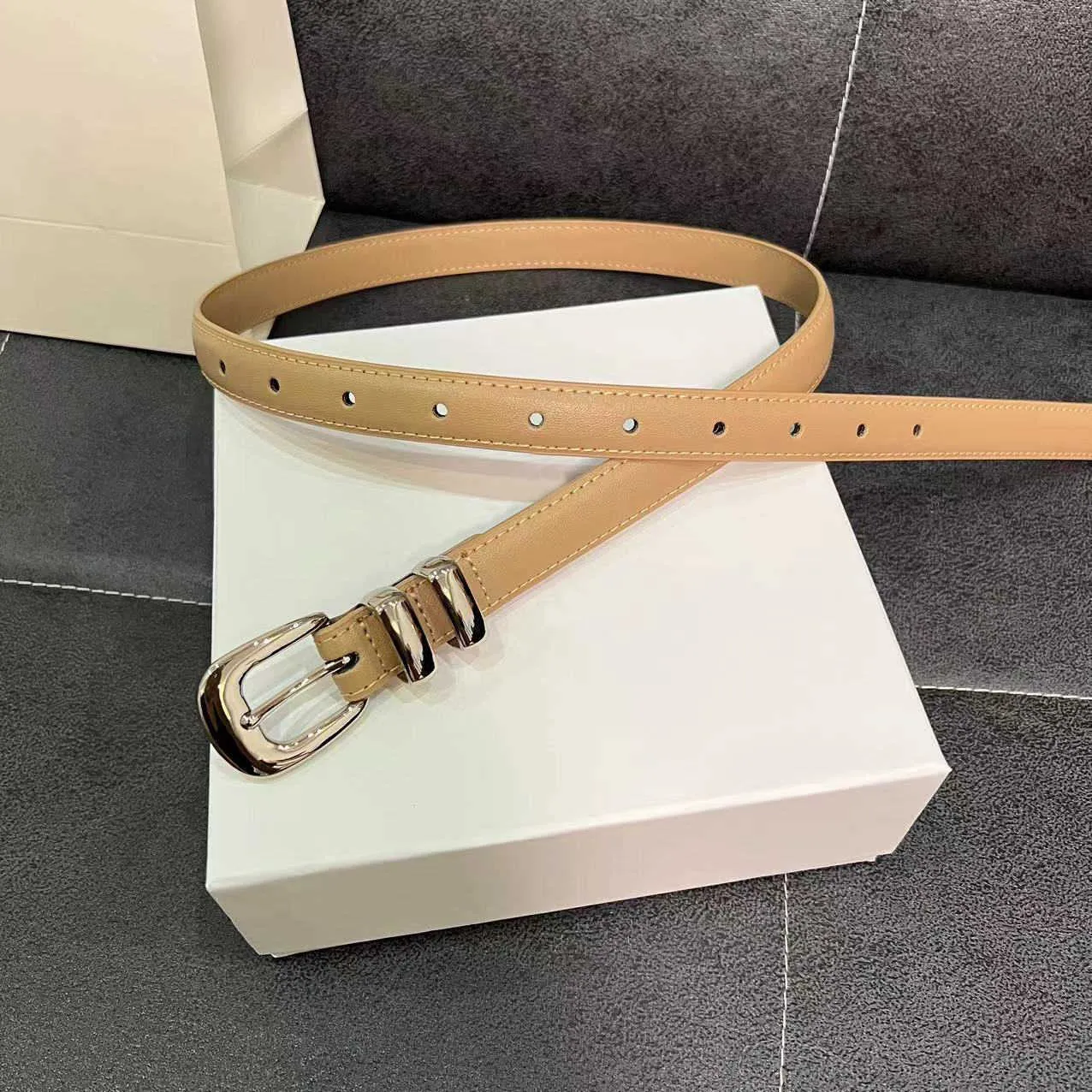 Cream on sale designer belt