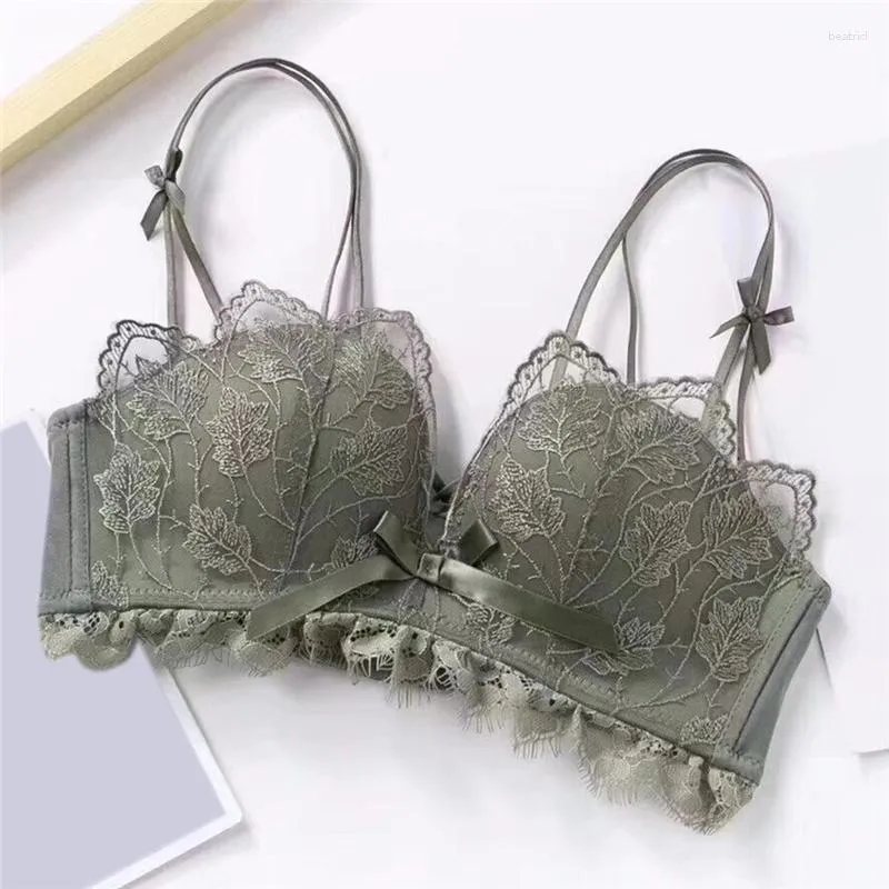 Wireless Lace Bralette With Butterfly Embroidery And Push Up Back For  Womens Sexy Lingerie Black Lace Underwear From Beatricl, $6.45