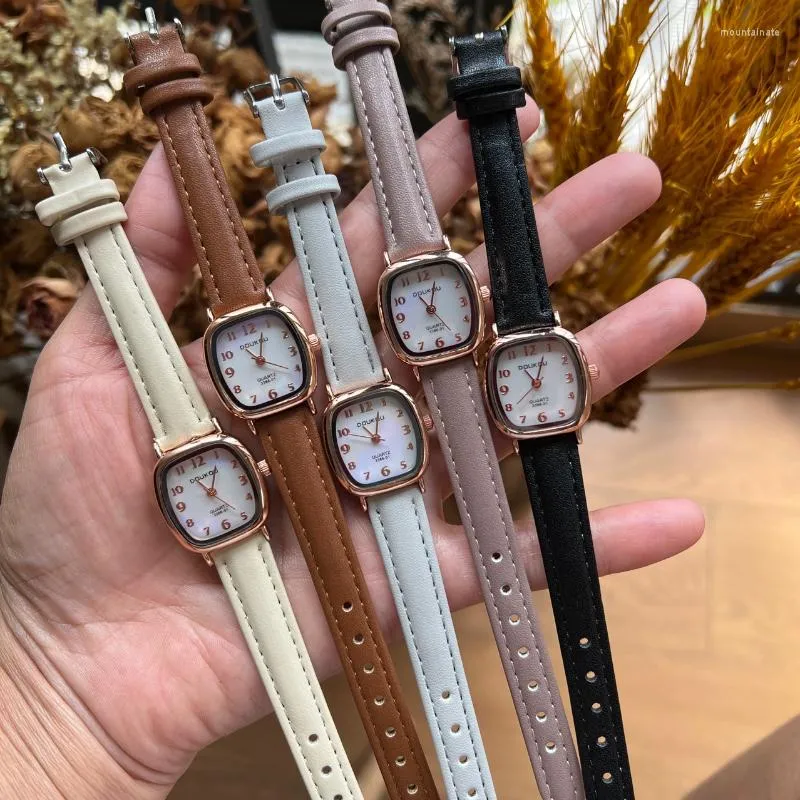 Horloges Vierkante Digitale Wijzerplaat Horloge Alle Match Casual Lederen Riem Mode Voor Vrouwen Luxe Horloges Groothandel Reloj De Mujer