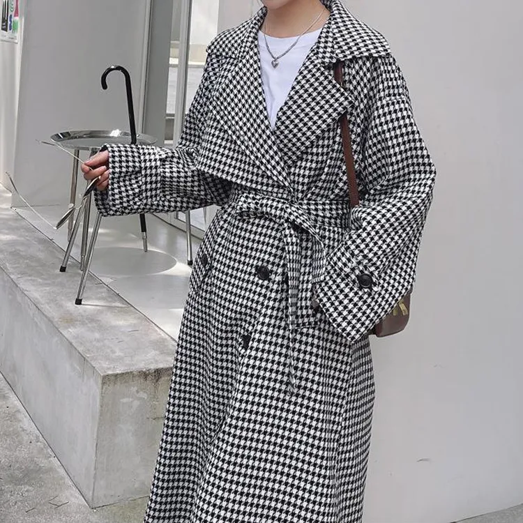 Wool Blends Women Women Spring Fashion Plaid Trench Płaszcz z paskiem Turn Down Collar Femme Casaco Abrigo Streetwear 230828