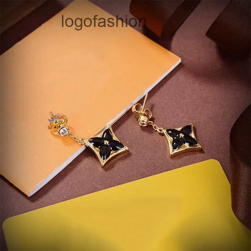 Kolczyki designerskie luksusowe kolczyki obręcze kobiety złote koło kolczyków prosta wysokiej jakości biżuteria marki