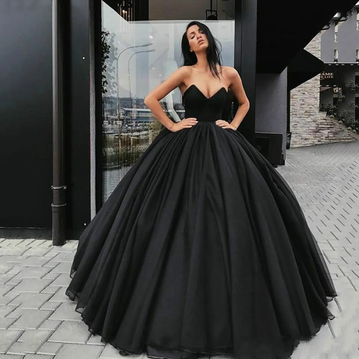 Urban Sexy Dresses Gothic Black Wedding Vintage Ball Gown V neck Strapless Simple Vestido De Noiva Bridal Dress 230828