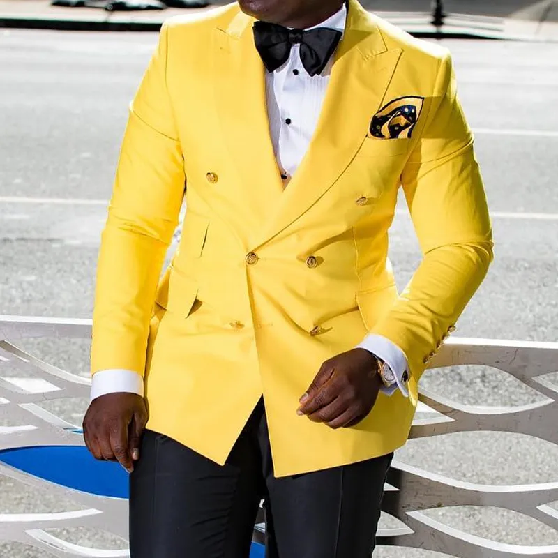 Suits męskie Blazery żółte podwójnie piersi bal dla męskiej Slim Fit 2 -częściowy niestandardowy swobodny ślub Tuxedos Tuxedos z czarnymi spodniami 230828