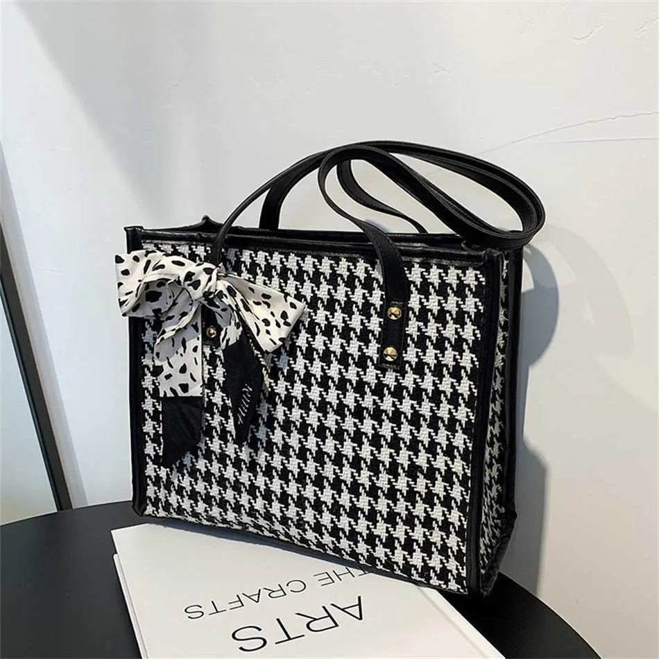 Exquisite Abendtaschen Koreanische Frühlingsmode Damenhandtasche Vielseitige Ge-Einkaufstasche Plaid Schal Schulter 230828