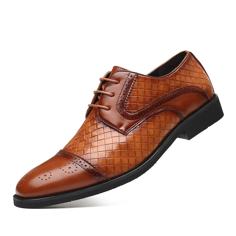 Sapatos de vestido tecelagem formal para homens marrom couro moda costura elegante mans outono calçado masculino casamento 230829