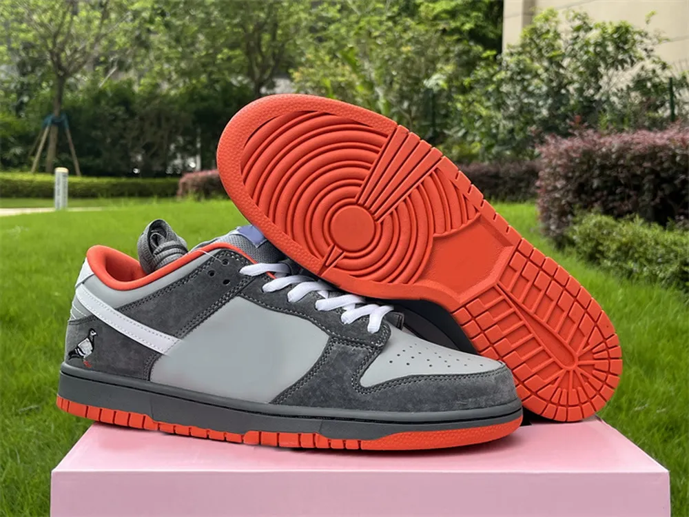 nike dunk sb low staple nyc pigeon price