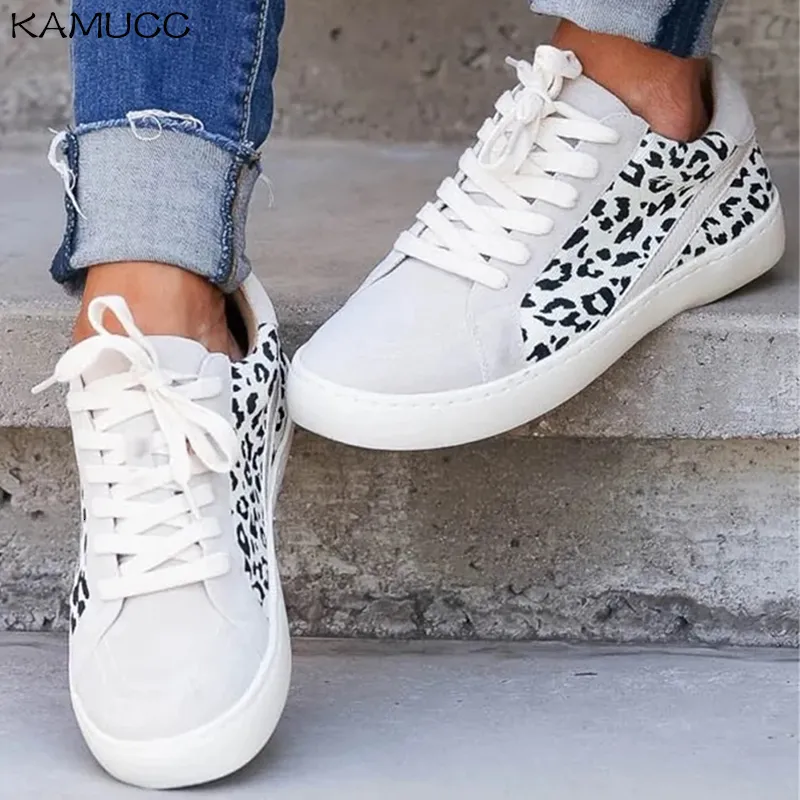 Dress Shoes Women Spring Canvas Shoes Light Slip on Flat Ladies Casual Shoes Woman Loafers White Sneakers Leopard Flats Plus Size 230829