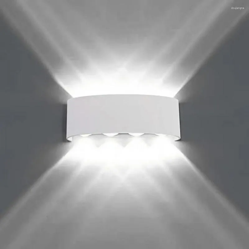 Applique murale d'extérieur à Led, haute luminosité, résistante à l'eau, antirouille, pour Installation Simple dans un couloir, moderne