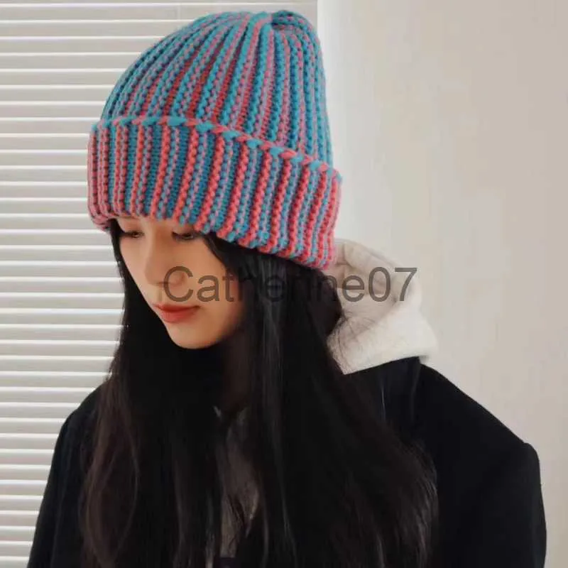 Cappelli a tesa larga Moda coreana Cappello di lana di colore misto Autunno e inverno Berretti abbinati a colori retrò Letteratura Cappelli pullover caldi lavorati a maglia J230829