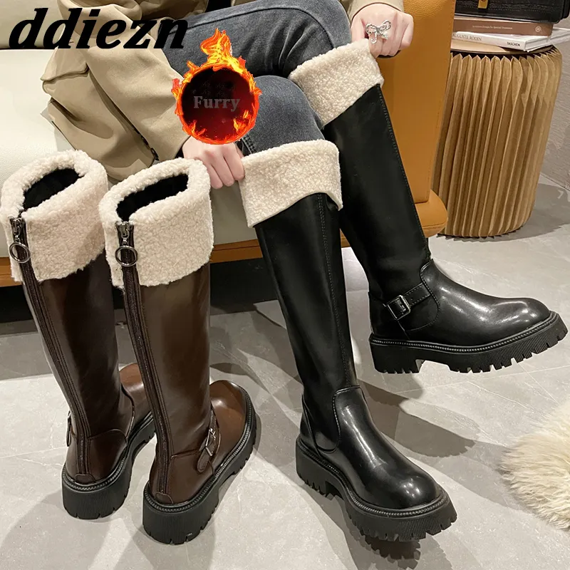 Stövlar Western Woman Winter Plush Knee High Heel Shoes Buckle Fashion Lunda Long Fur Women Casual Outdoor Pumps 230829