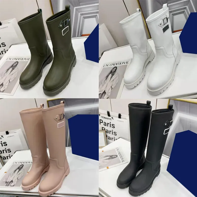 Mode Buckle Studs Graved Letter Print Rain Boot Shoe Women Territory Flat Half Boots Top Designer Shoes Ladies Winter Booties 59DL#