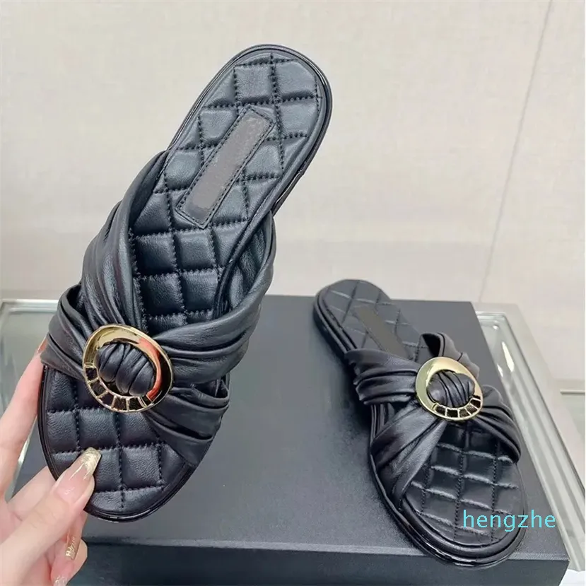 2023 Designer Pure Color Slippers Womens Leather Cross Strap Letter Round Buckle Beach Sandal Ladys Fashion Casual Flat Flip-Flops Slipper