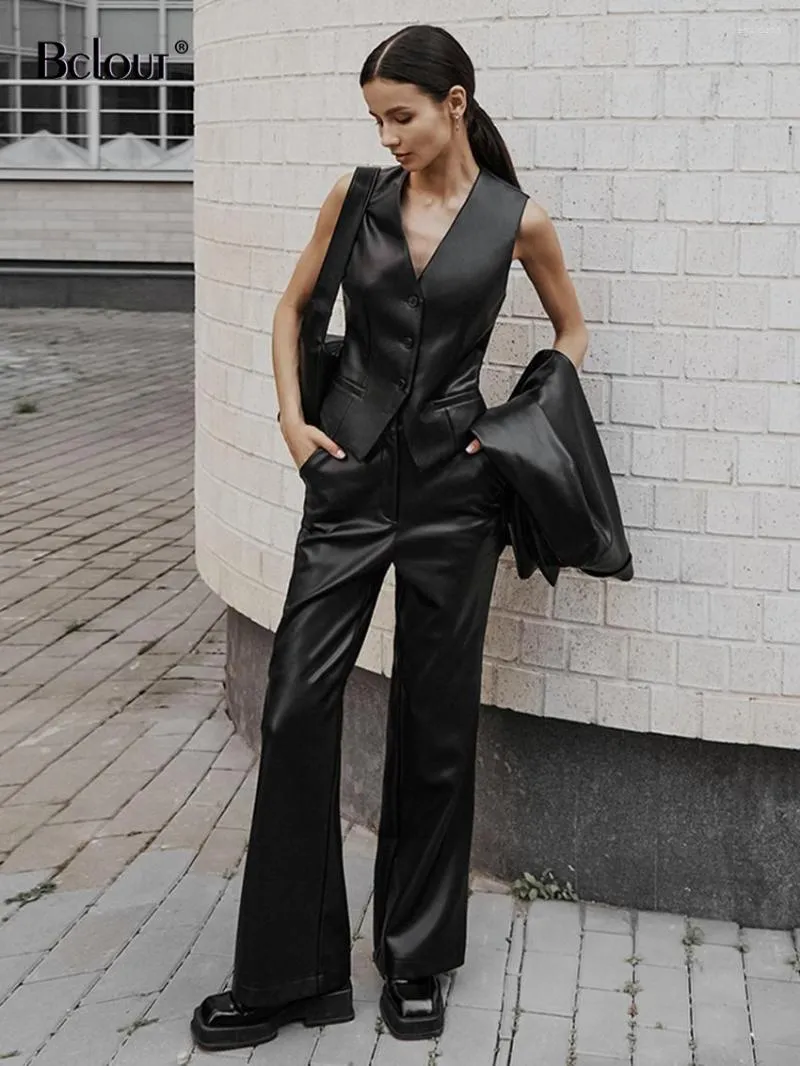 Frauen Zweiteilige Hosen Bclout Herbst Schwarz Leder Sets Frauen 2 Stück Mode Büro Dame V-ausschnitt Slim Pu Tops Elegante Party Gerade Anzüge
