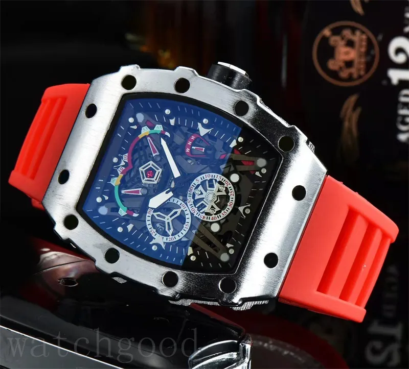 Skeleton Designer-Uhren Herren Montre de Luxe Kautschukarmband Quarz Frau Reloj Homme Mode Sport wasserdicht AAA-Uhr lässig Paar rot weiß dh011 C23