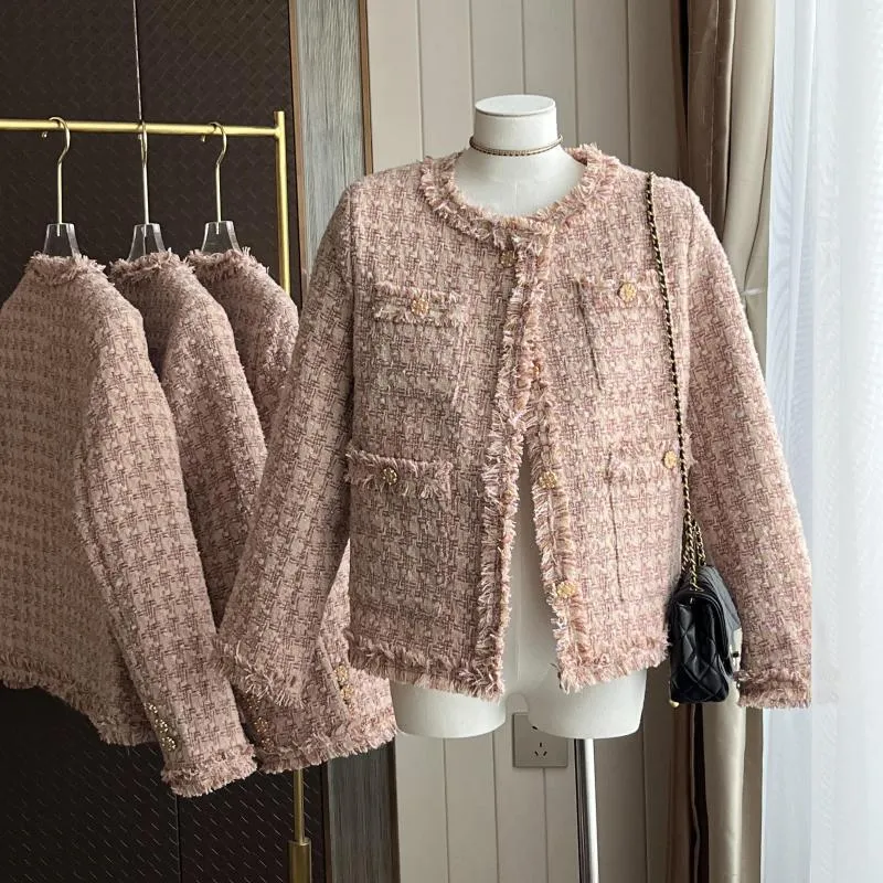 Giacche da donna Cappotto scozzese piccolo in tweed rosa profumato francese Chic Alta qualità Autunno Inverno Capispalla in lana monopetto con nappa per