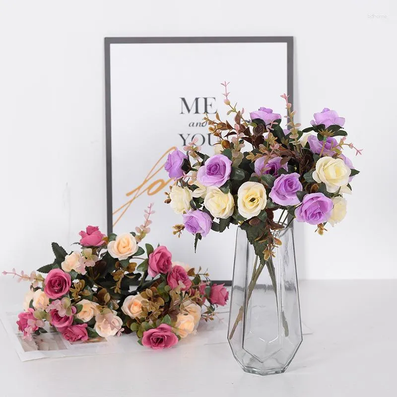 Dekorative Blumen, künstliche Seide, 1 Strauß, französischer Rosen-Blumenstrauß, künstliche Blumen, Tischdekoration, Party-Zubehör, Flores