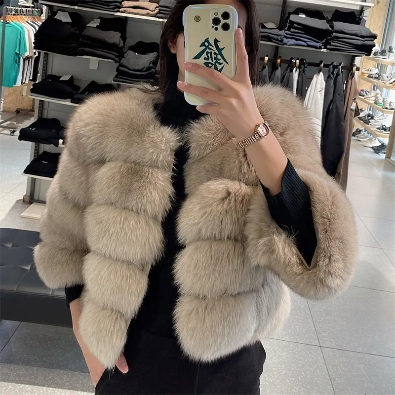 Luxury Womens Winter Fur Cropped Fur Coat 50cm Short Natural