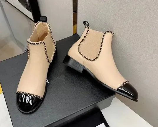 Channel Boots Chanelity Chanei Fashion Shoe Le cuir de chaussures de qualité supérieure épaisses Splices Design Design Laçage