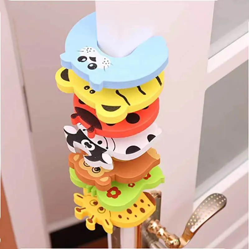 s Slings Backpacks Baby Safety For born Furniture Protection Card Door Stopper Security Cute Animal Care Child Lock Finger Protector 230828