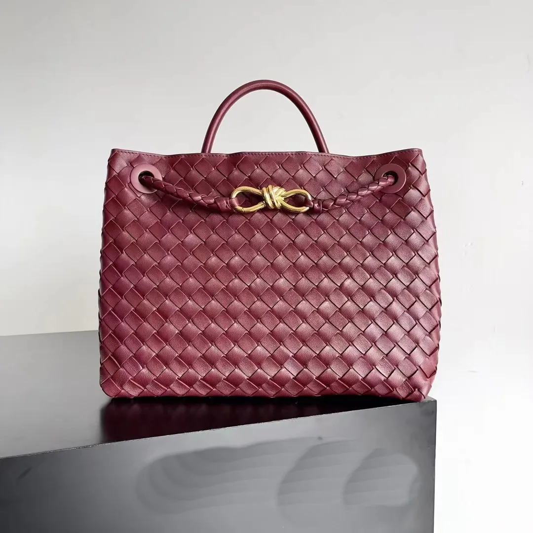 2023 Andiamo Hand Designer Bag Woven Leather Handväska Ljus lyxig stor kapacitet lat tygväska lammskinn handväska fast färg flerfärgad mamma shopping 2261 stor