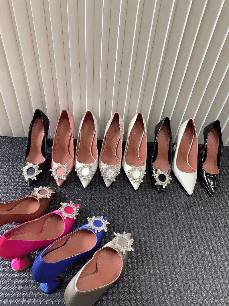 Pumps sale designer discount