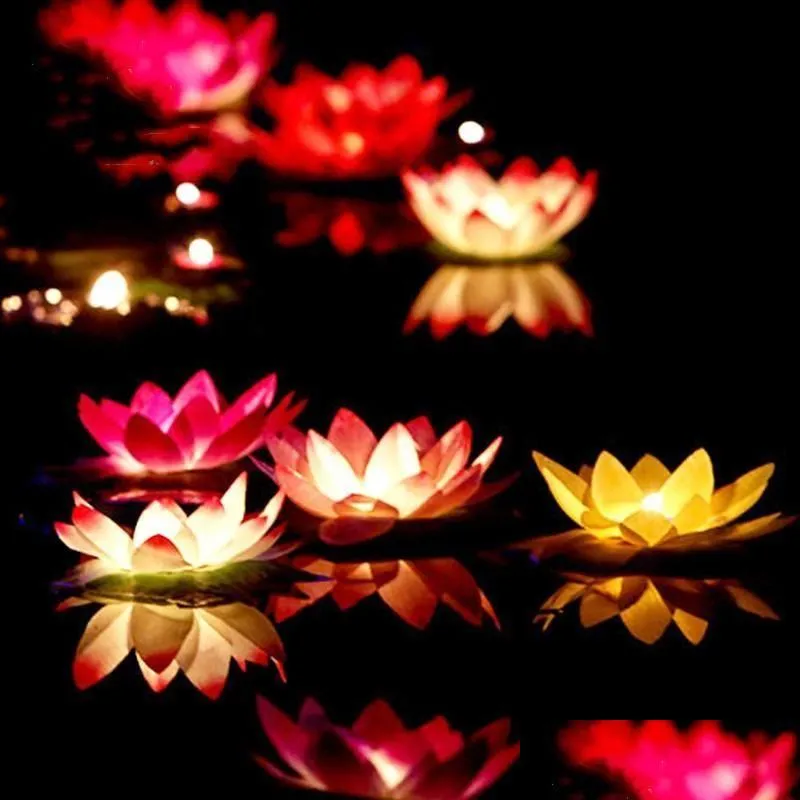 Couronnes de fleurs décoratives artificielles LED lampe de bougie de fleur de lotus flottante avec des lumières changées de couleur pour la décoration de fête de mariage Otexd