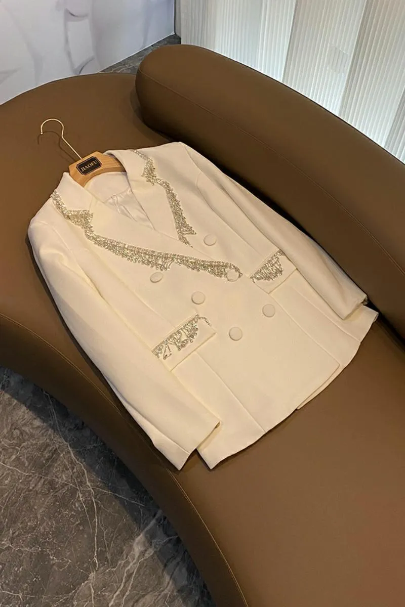 2023 Herbst Weiß Strass Quaste Einfarbig Perlen Blazer Langarm Revers Tasten Zweireiher Outwear Mäntel O3G148056