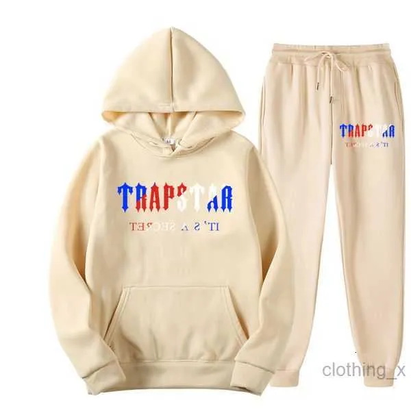 Survêtement Trapstar Marque Imprimé Sportswear Hommes 16 Couleurs Chaud Deux Pièces Ensemble Lâche Sweat À Capuche Pantalon Jogging Noir Blanc Solide Couleur Rose O17q