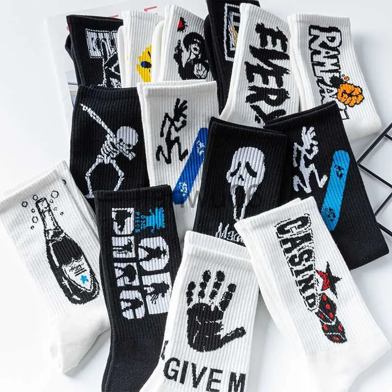 Autres vêtements Ins Style Basketball Hommes Chaussettes Coton Hiphop Femme Chaussettes De Sport De Haute Qualité Harajuku Cool Chaussettes Drôles Pour Hommes Et Femmes Chaussettes J230830