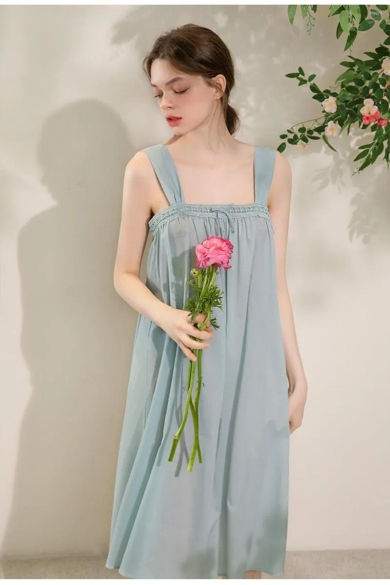 Kvinnors sömnkläder Summer Night Dress Lace Cotton Sleeveless Nightrowns broderi Princess Retro Nightdress Peignoir Sleepshirt