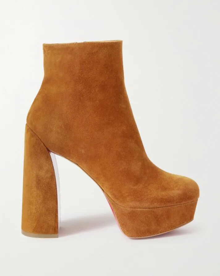 Mezzo stivaletto deals con tacco