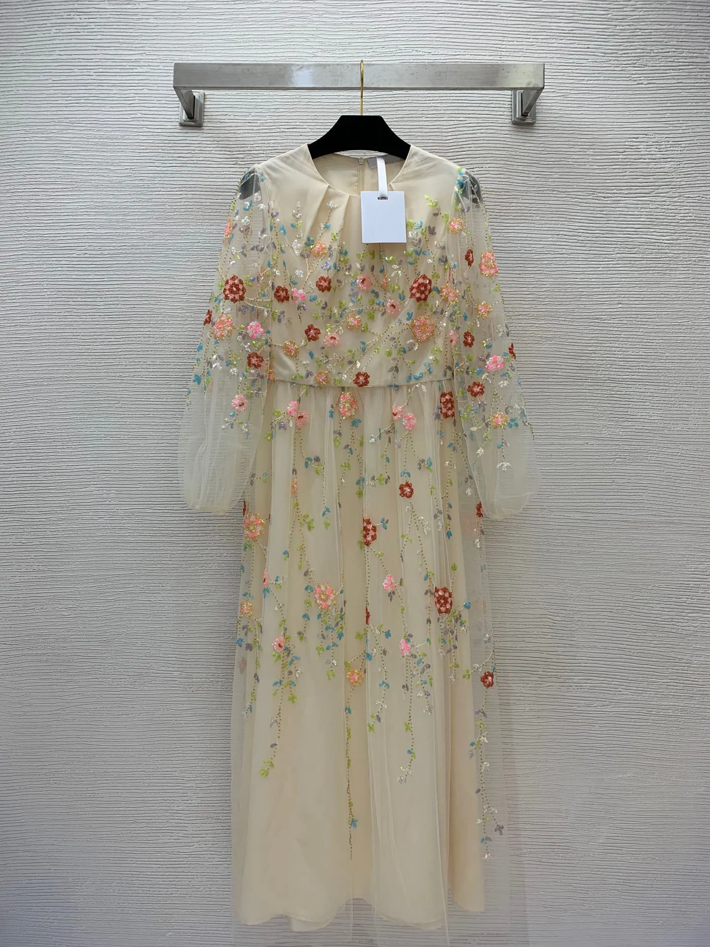 2023 Autumn Beige Floral Embroidery Beaded Tulle Dress Sheer Lantern Sleeve Round Neck Sequins Long Maxi Casual Dresses B3G252132